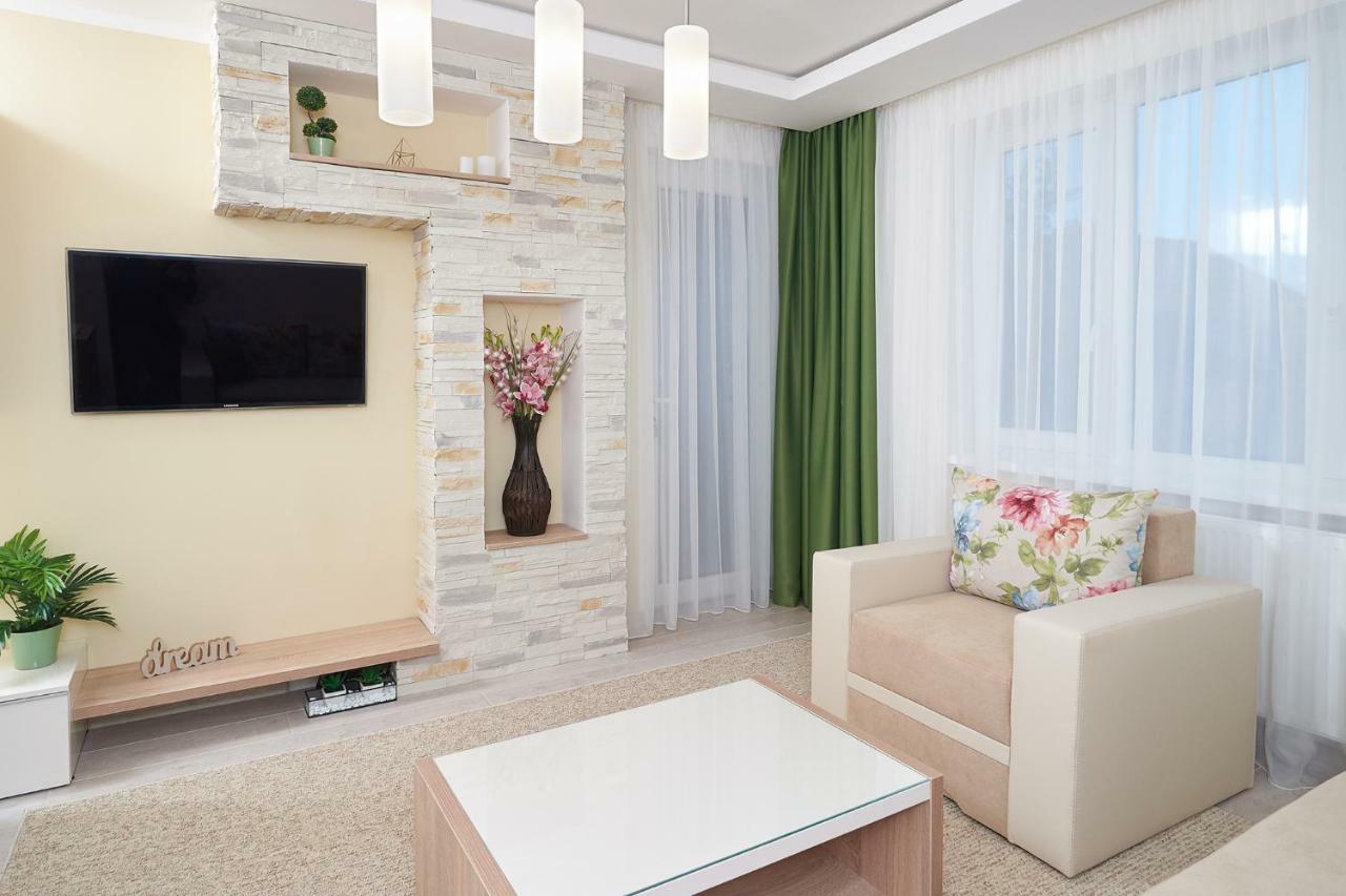 Exotic Rami'S Apartments Тимишоара Екстериор снимка